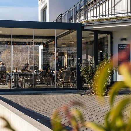Epl Luxury Lägenhet Eplény Exteriör bild